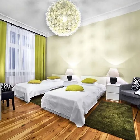 Pomaranczarnia Apartmán