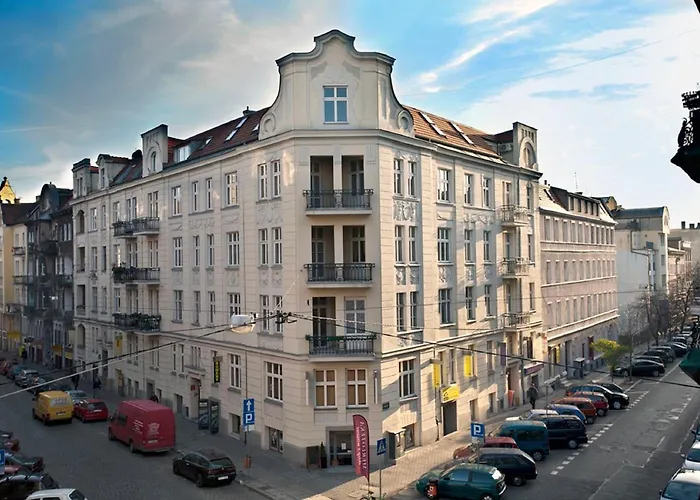 아파트 Pomaranczarnia *