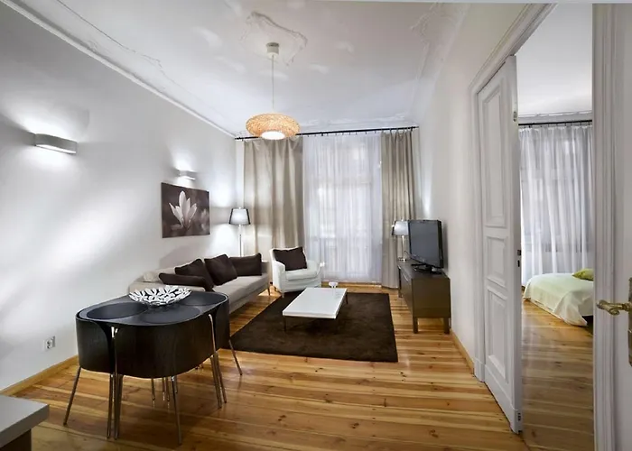 Pomaranczarnia * Познань