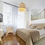 Pomaranczarnia Apartman *