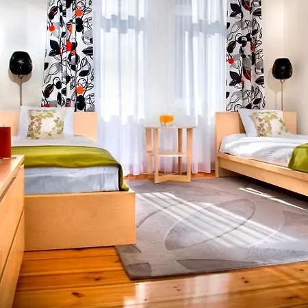 Apartment Pomaranczarnia *