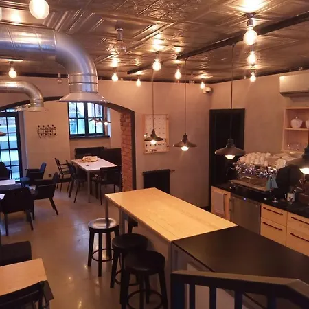 アパート アパルタメンティ ポマランクザルニーア