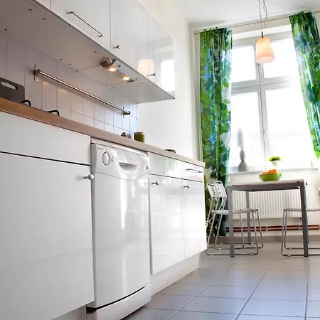 Apartament Pomarańczarnia *