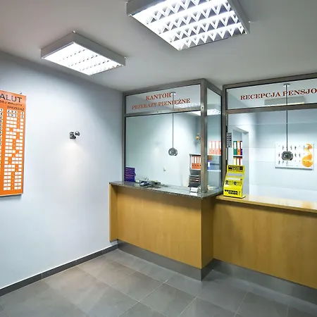 アパート アパルタメンティ ポマランクザルニーア ポズナン