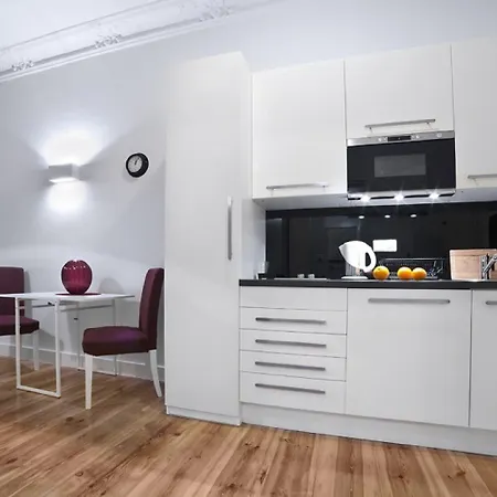 アパルタメンティ ポマランクザルニーア * ポズナン