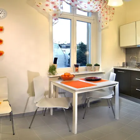 アパルタメンティ ポマランクザルニーア *