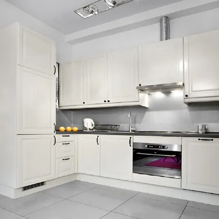 アパルタメンティ ポマランクザルニーア *