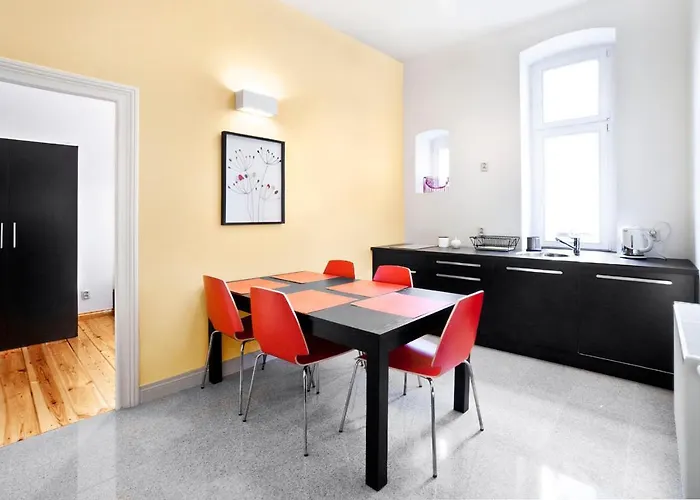 Pomaranczarnia Apartment