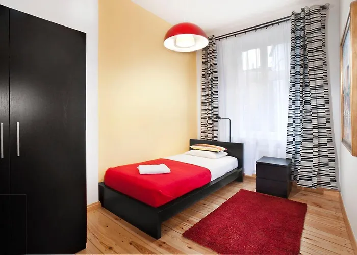 Apartment Pomaranczarnia